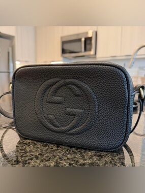 Gucci Black Pebbled Leather Soho Crossbody Bag